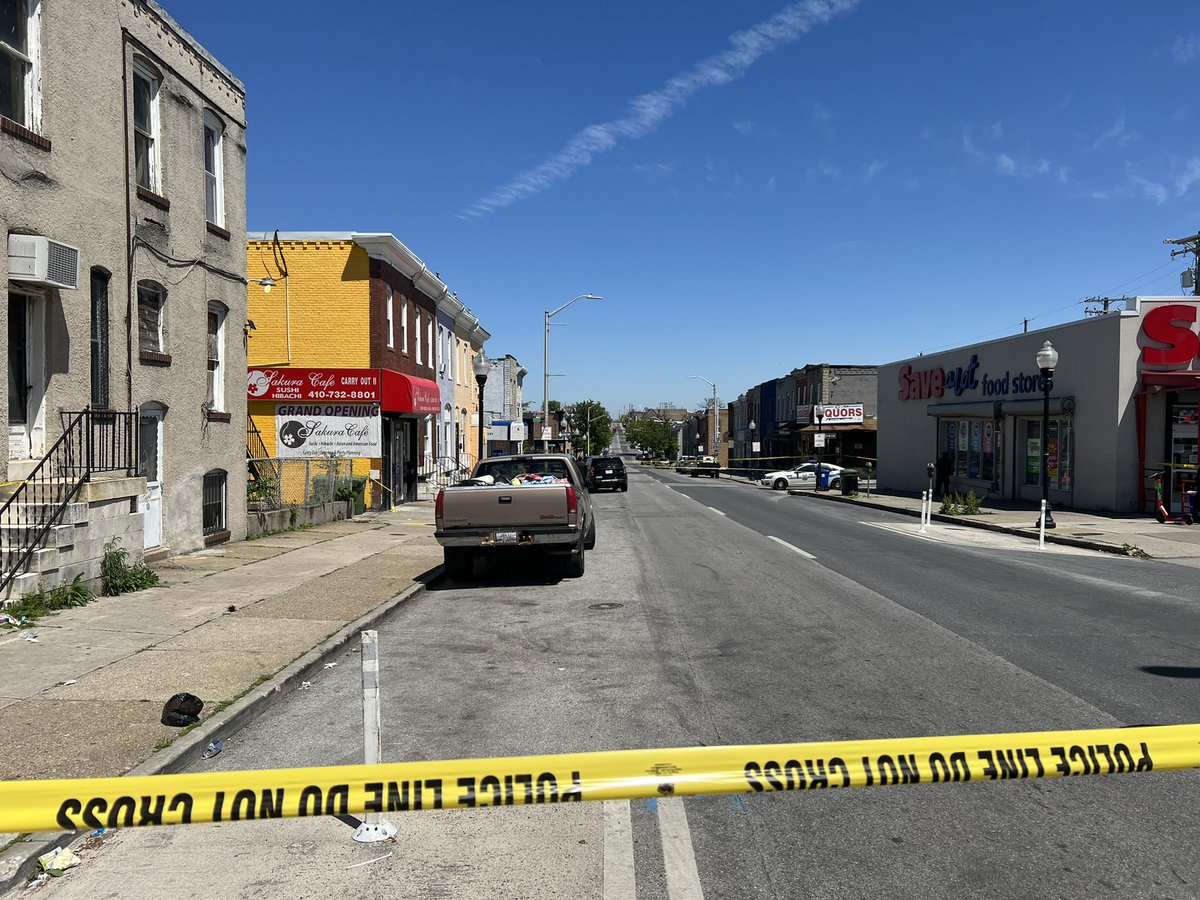 Monument Street shut down for shooting investigation; looks like scene is centered in 700 block of N. Rose St, in McElderry Park.  