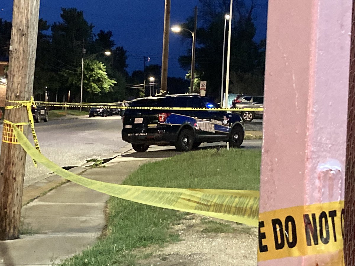 Triple Shooting. Police say 1 man dead another man in critical condition, a woman has non life threatening injuries. Frankford Plaza, 5500 Frankford Ave in N..E. Baltimore. Officers nearby heard the shots