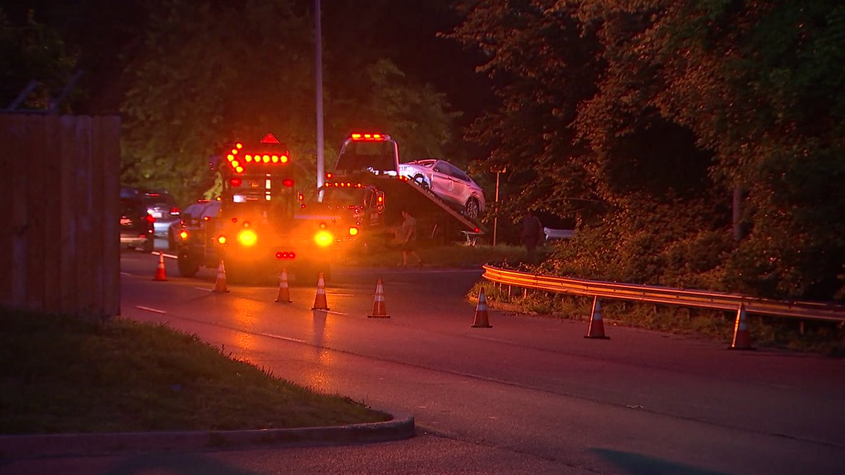 3 in custody after shots strike police vehicle in Montgomery County: officials