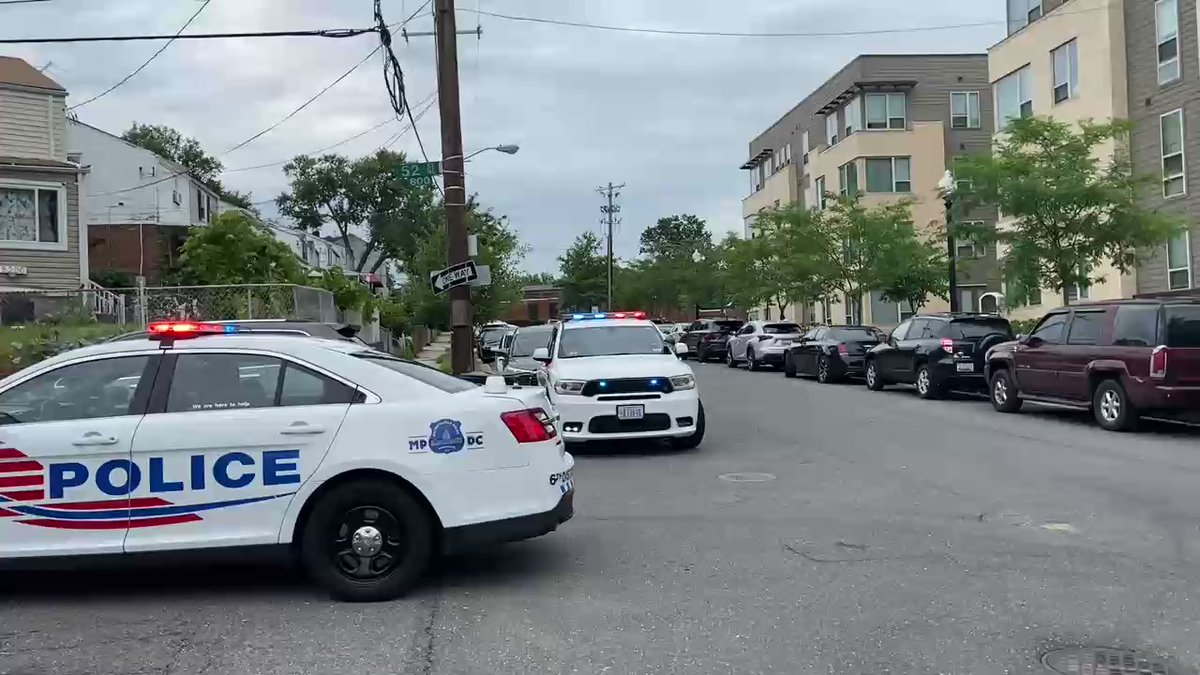 Per @DCPoliceDept an adult male armed with a gun locked himself inside a vehicle and might possibly turned into a deeper investigation. It's unclear if a person has died at this scene or not