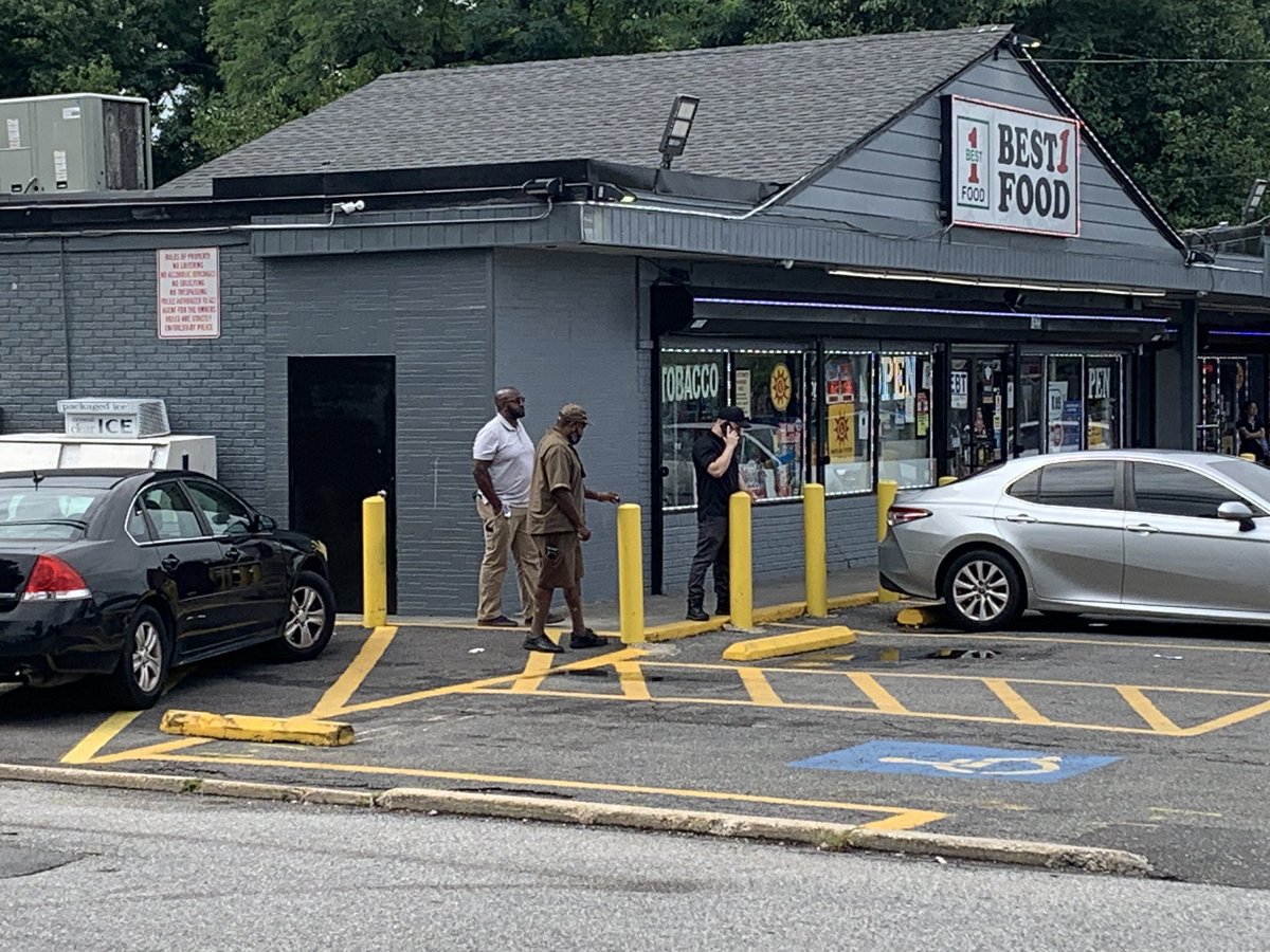 Over the weekend 5 people were shot and killed in Prince George's County. And right now @PGPDNews is on scene in Suitland where a @UPS driver has been shot and wounded