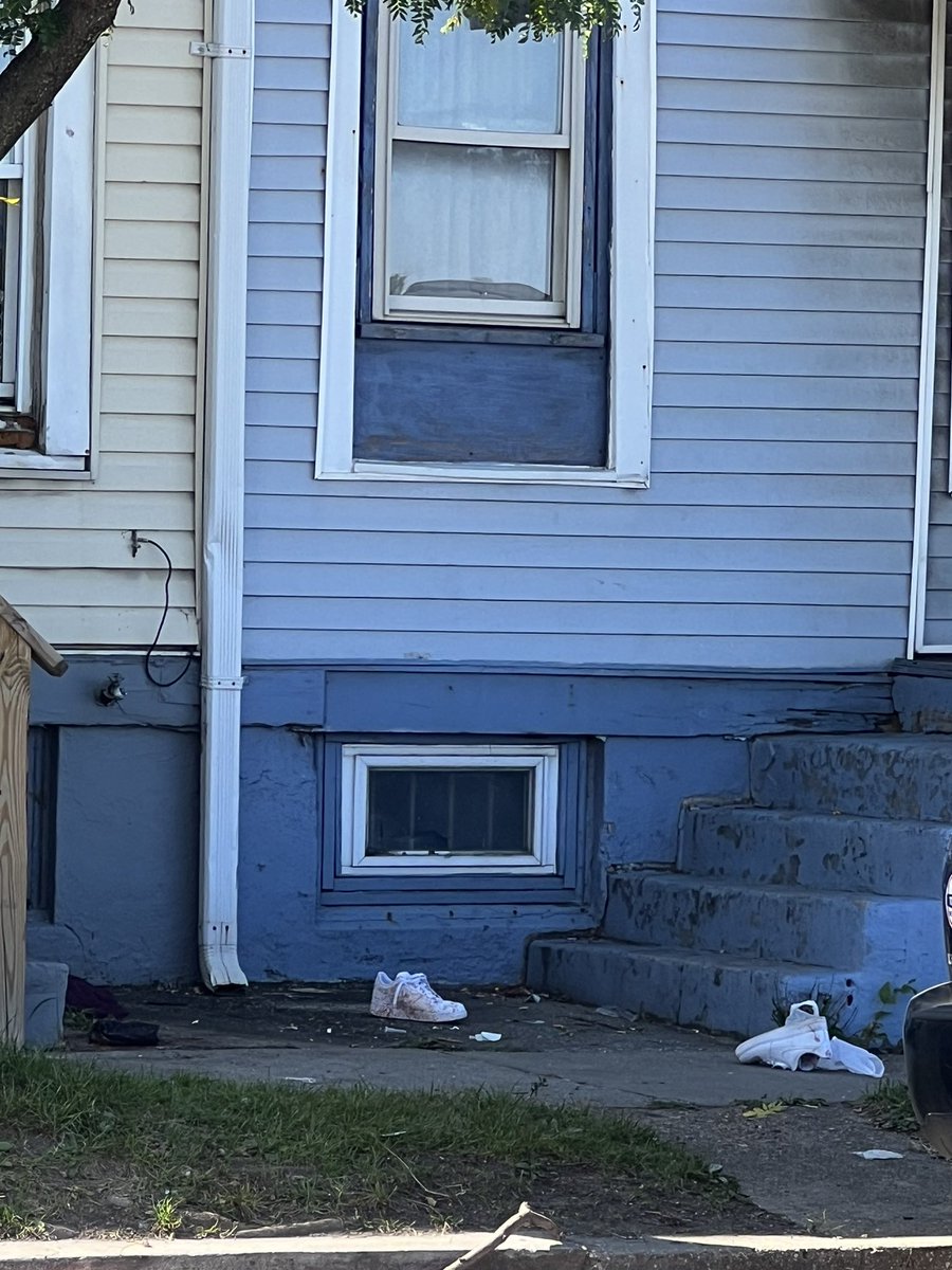 Was in Curtis Bay and happened upon a shooting scene. Victim collapsed on steps of a home around the corner that boasts it won first place most tender loving care in a 2020 lawn of the week contest