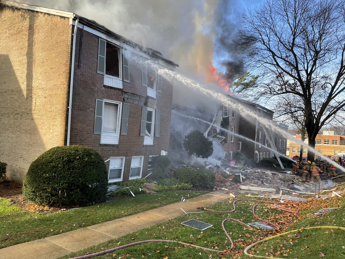 Quince Orchard Boulevard, building explosion and fire