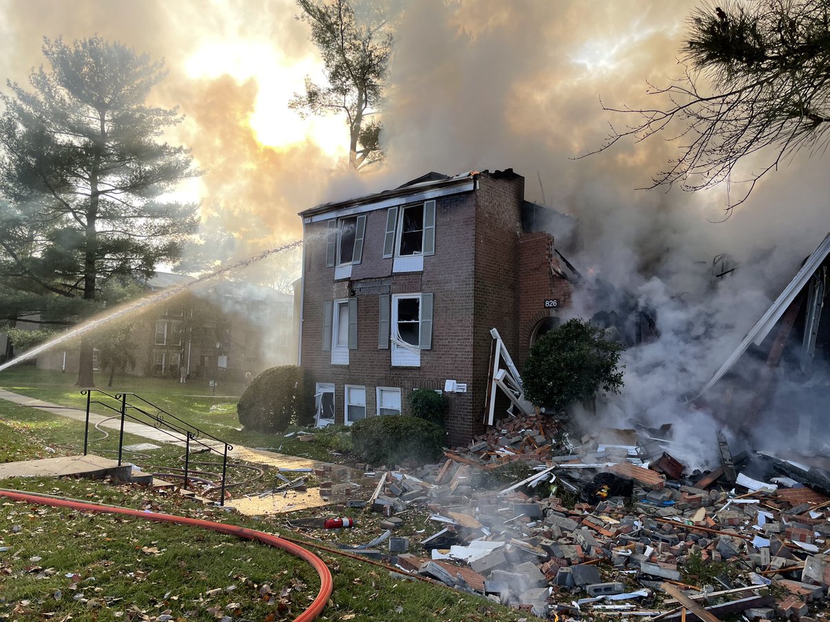 Quince Orchard Boulevard, building explosion and fire