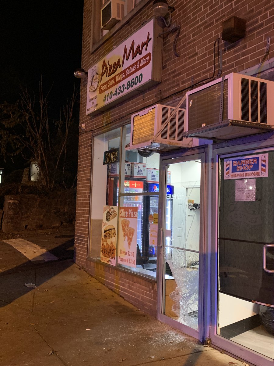 A string of businesses burglarized along York Road in North Baltimore. @BaltCoPolice & @BaltimorePolice investigating.  So far, by my eyes:   6300  Five Guys and Vito's Pizza 5800 Block: Mario's Original Pizza and Pasta &amp; Pizza Mart