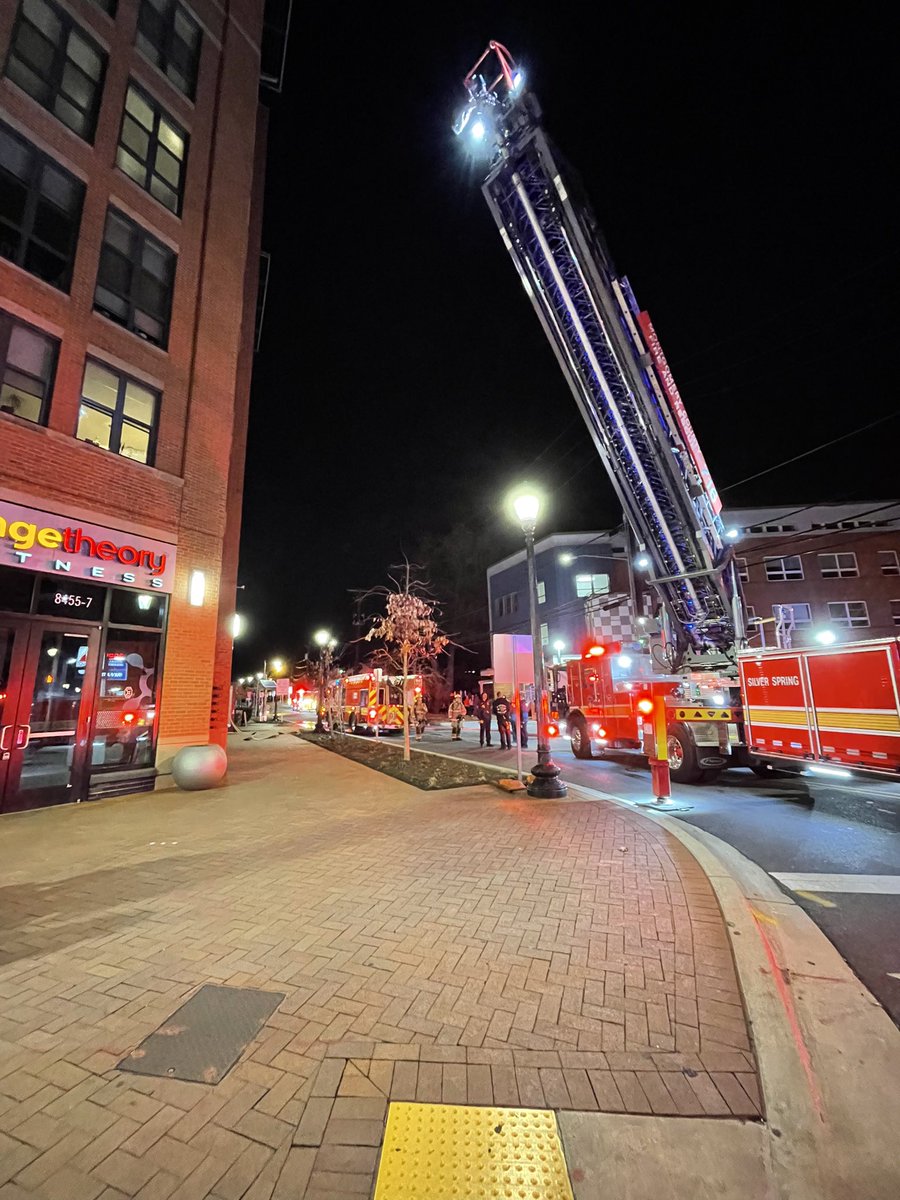 Central Apartments, 8400 Fenton St., Silver Spring. 7-sty alt bldg, @mcfrs PE701, PE719, PE702, PE716, E754B, AT719, T716, AT718, RS742, A701B, BC701, BC702 & others on scene