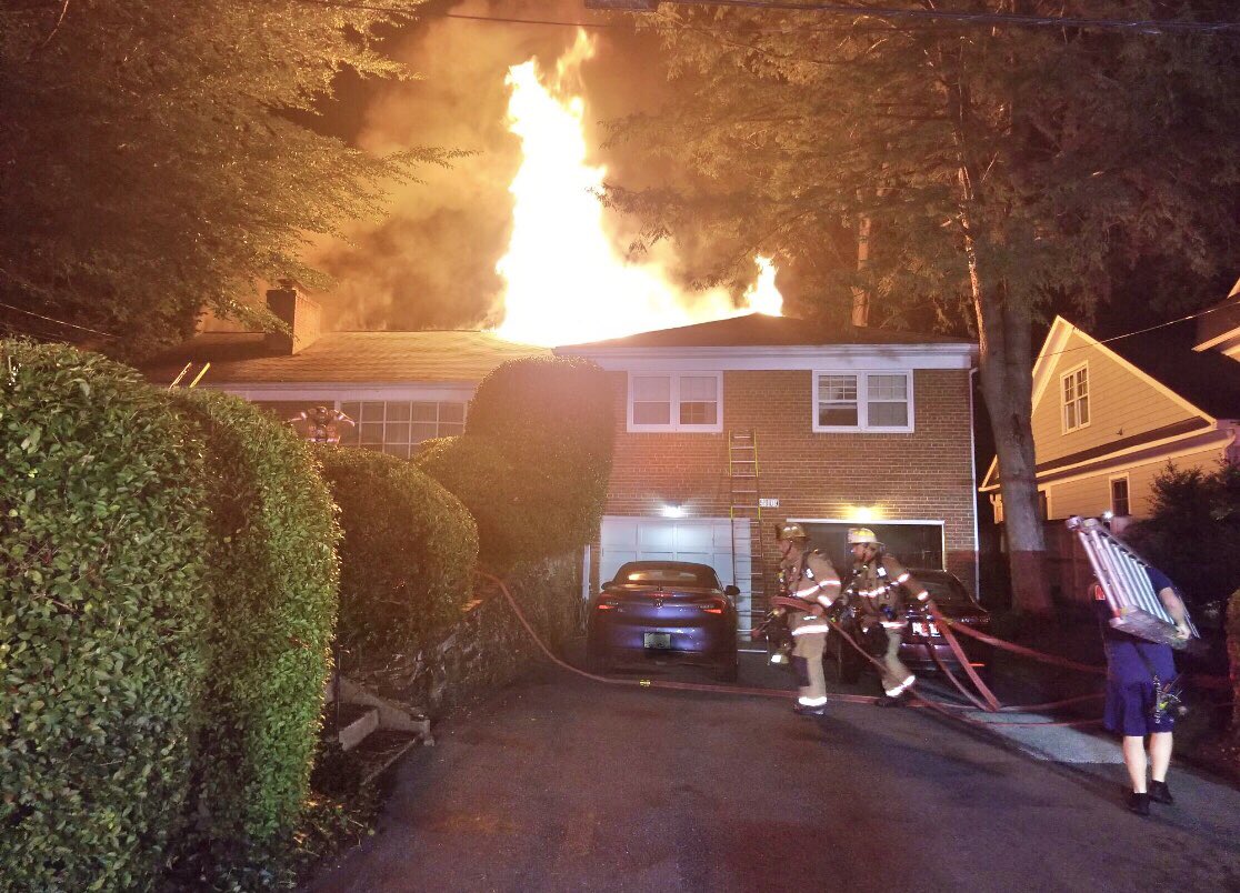 5900blk Aberdeen Rd, near Wilson La, English Village/Bethesda, house fire, @mcfrs PE720, PE706, PE710, PE726, PE711, AT751, T706, RS741, A741B, BC702, BC701, T706, T710, A710, ALS741 and  others responded, FFs encountered heavy fire from roof upon arrival, everybody got out