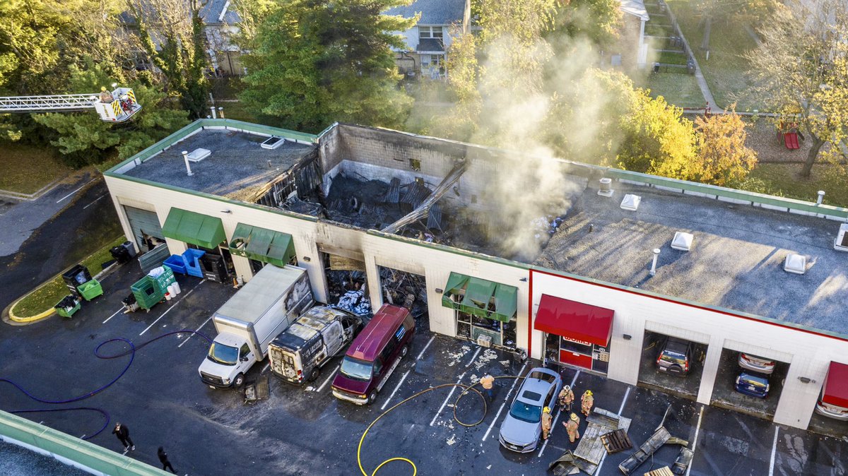 @MontgomeryCoMD (~515a) Lofstrand Lane, commercial building fire, fire is under control, @mcfrs FFs encountered significant fire upon arrivalAerial photos/video of Rockville building fire at 687 Lofstrand Ln