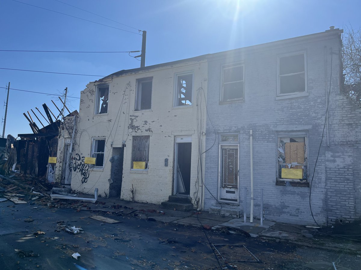 Getting a closer look at what's left of these buildings at the 3900 block of Pulaski Ave. Firefighters got here around 3 a.m., fortunately no one got hurt.Talked to the owner of one of these properties, says there&rsquo;s been a problem of people breaking in for years
