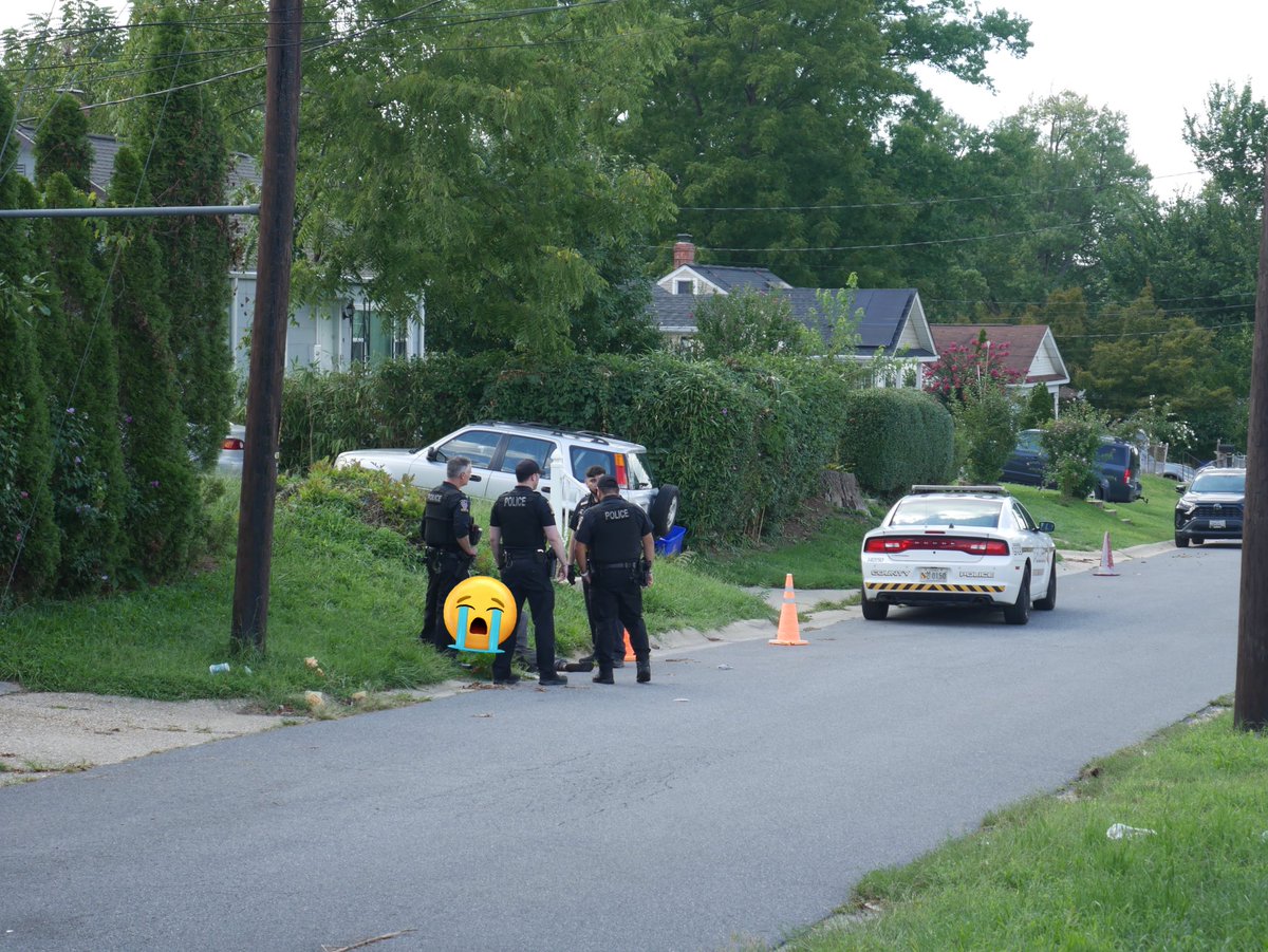 Several suspects were taken into custody after bailing out of a stolen white Acura in the 12200 block of Veirs Mill Rd in Wheaton. One of the suspects already had an outstanding warrant for an unrelated offense