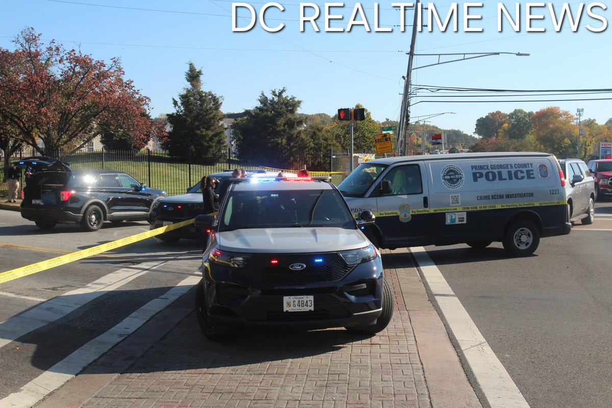 HOMICIDE SHOOTING: 7100 Bl. of Old Landover Rd. Landover, MD. @PGPDNews
 on scene investigating a shooting with one individual pronounced dead on scene from gunshot wound injuries. PGPD recovered more than 25 shell casings on scene. 75th Ave had shell casings up and down the street