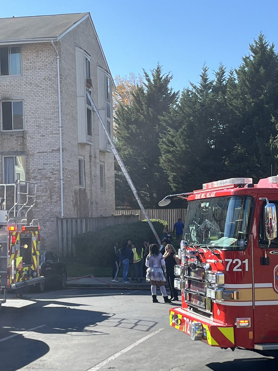 Final  - 3502 Pear Tree Ct, Cinnamon Run, 4-sty apt; non-sprinklered, local pull alarm, functional smoke alarms; fire on 3rd floor, apt unoccupied at time; Origin/Cause, bedroom, accidental, likely ‘knock-off’ phone charger overheated; Damage ~$500K; 32 residents displaced