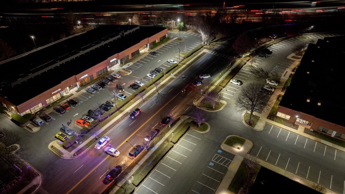 Gaithersburg Police, Montgomery County Police 6th District officers and Montgomery County Fire Rescue personnel were dispatched to the 200 block of Perry Parkway for the report of a single-vehicle collision