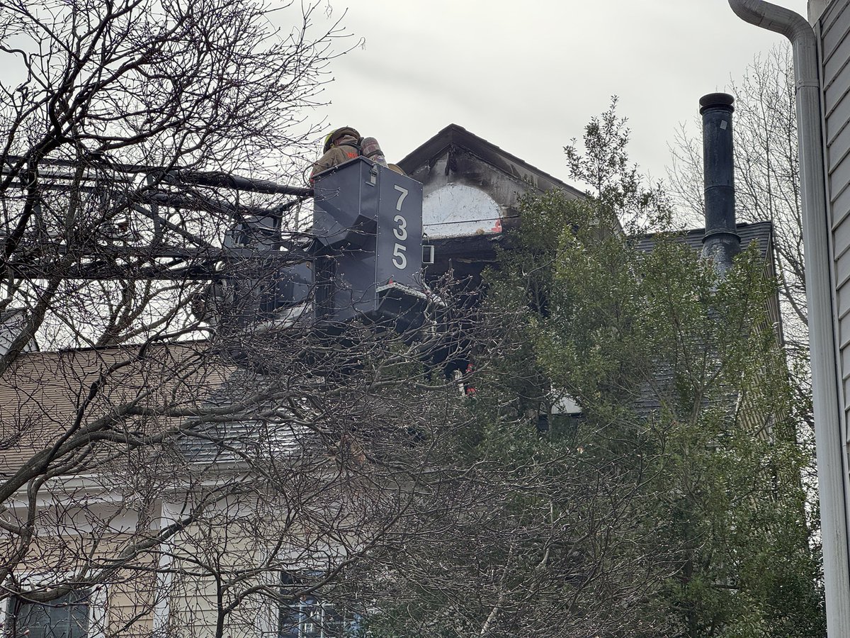 Ambassador Dr., Germantown, TH, fire, under control, all occupants got out, two (2) adults four (4) children will be displaced, no injuries reported, ~50 @mcfrs FFs on scene13600 Ambassador Dr. off Waters Landing Rd., Germantown, four story apartment building, smoke reported in building 