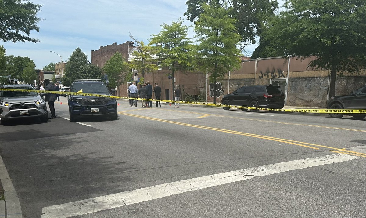 Officer involved shooting*  4600 york road. Shots fired-suspect down-officer okay- ems rqstd for a male in his 20s w a gsw to the head and multiple gsw in the body