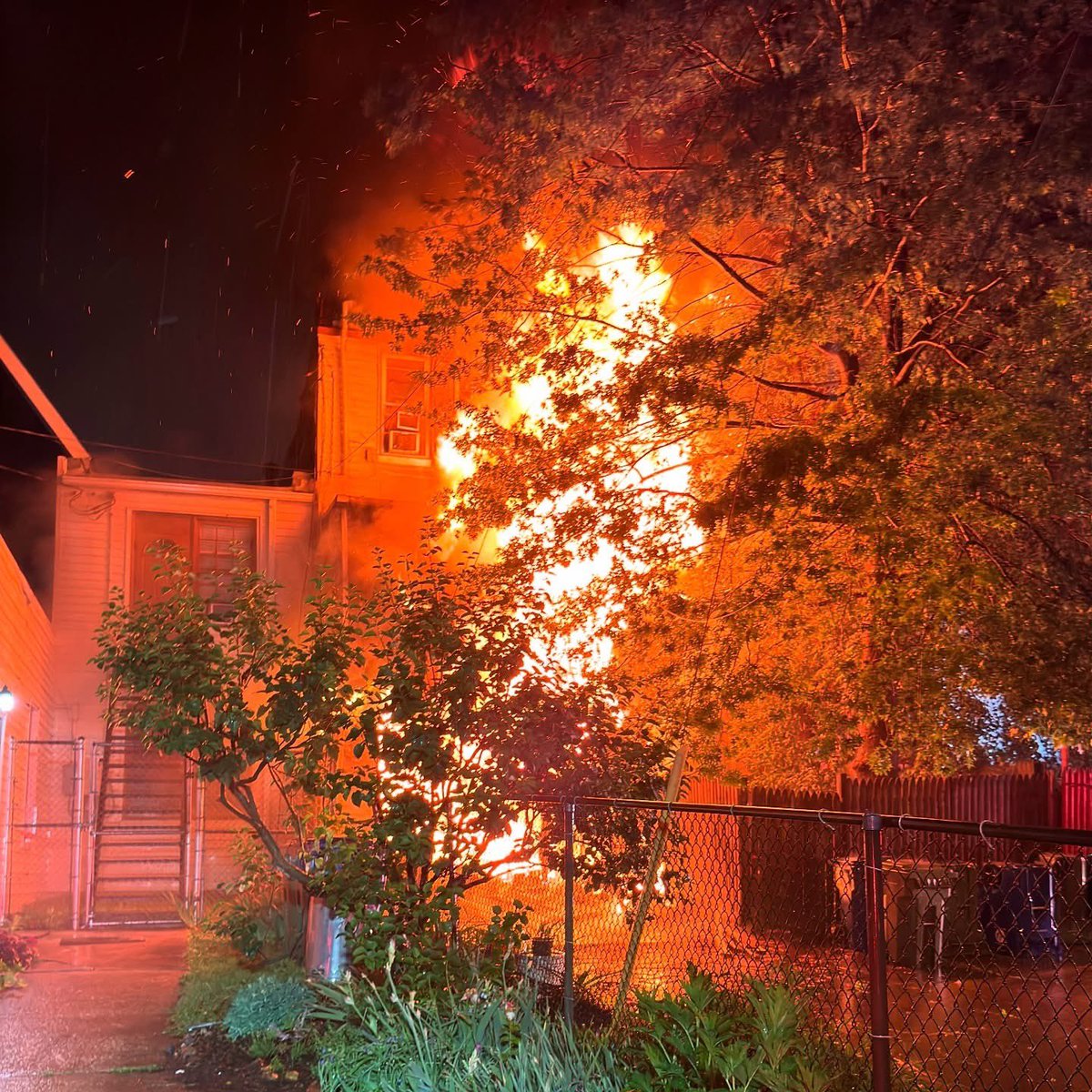 2 alarm fire on Keswick Rd last night.  Firefighters are fighting a 2 alarm fire in North Baltimore