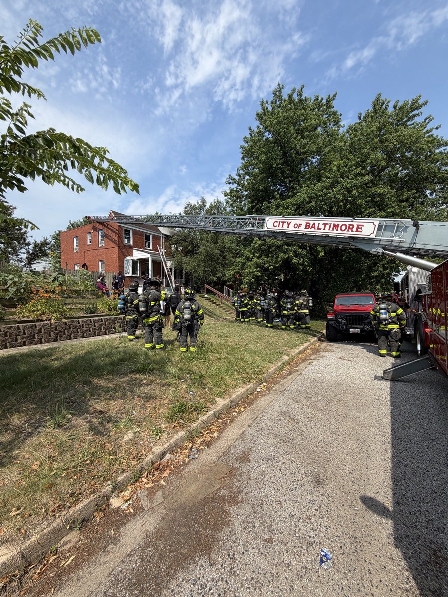 Photos from this morning’s fire in South Baltimore. 