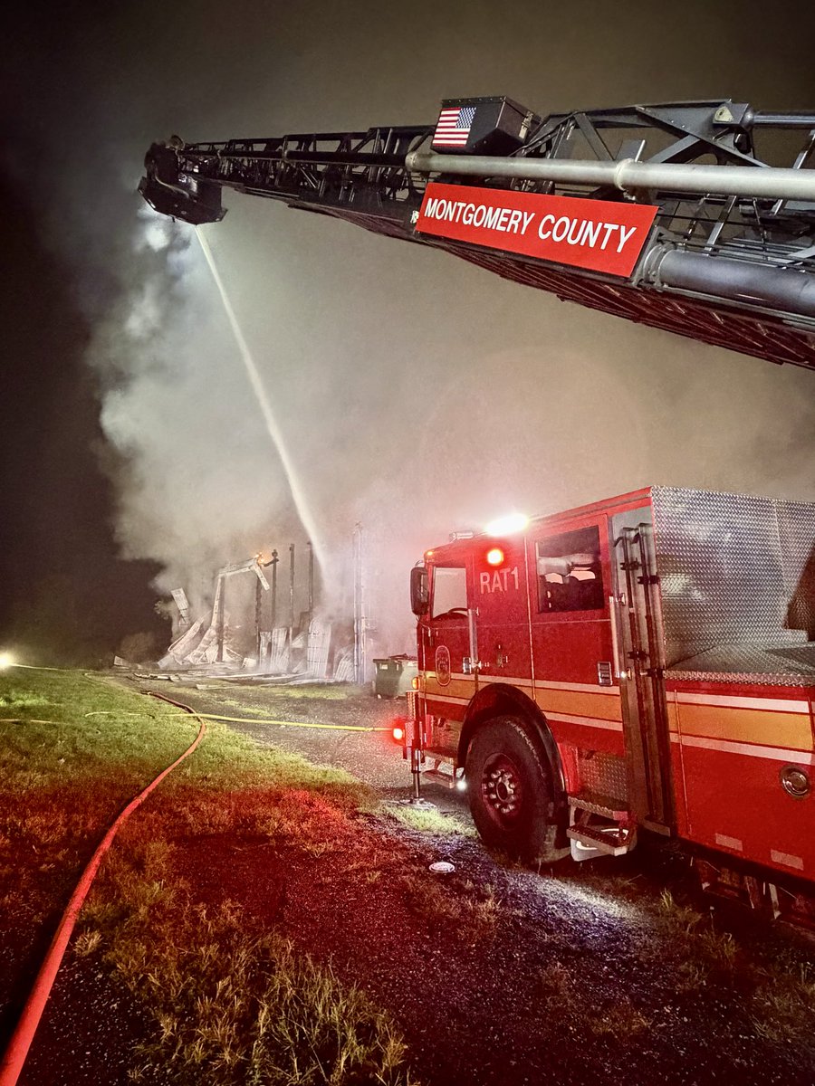 Laytonsville Rd, structure fire fire under control, contained, working on hot spots & overhaul, no injuries, significant damage - Laytonsville Rd, 100'x75' hay barn, 'well-involved' upon arrival, total loss, bulk of fire 'knocked down, fire contained but significant overhaul, many hot spots, >65 FFs were on scene, no injuries  
